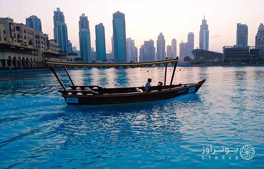 boating in Dubais beache